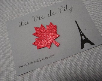 Red Maple Leaf Canada clip, Red Leaf hairclip, Canada Pride Canada Day, July 1st hair accessory, Red Glitter Leaf, photo prop Canadiana Clip