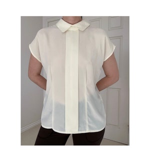 VINTAGE 90s Cream Collared Sleeveless Blouse Top, Pleat Front, Small, Made USA