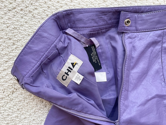 Vintage 1980s CHIA Purple Leather Short Skirt, Mi… - image 3