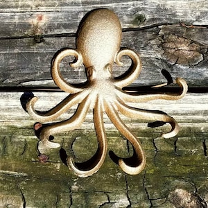 Antique Copper Octopus Hand Towel Holder 10in - Hampton Iron Works