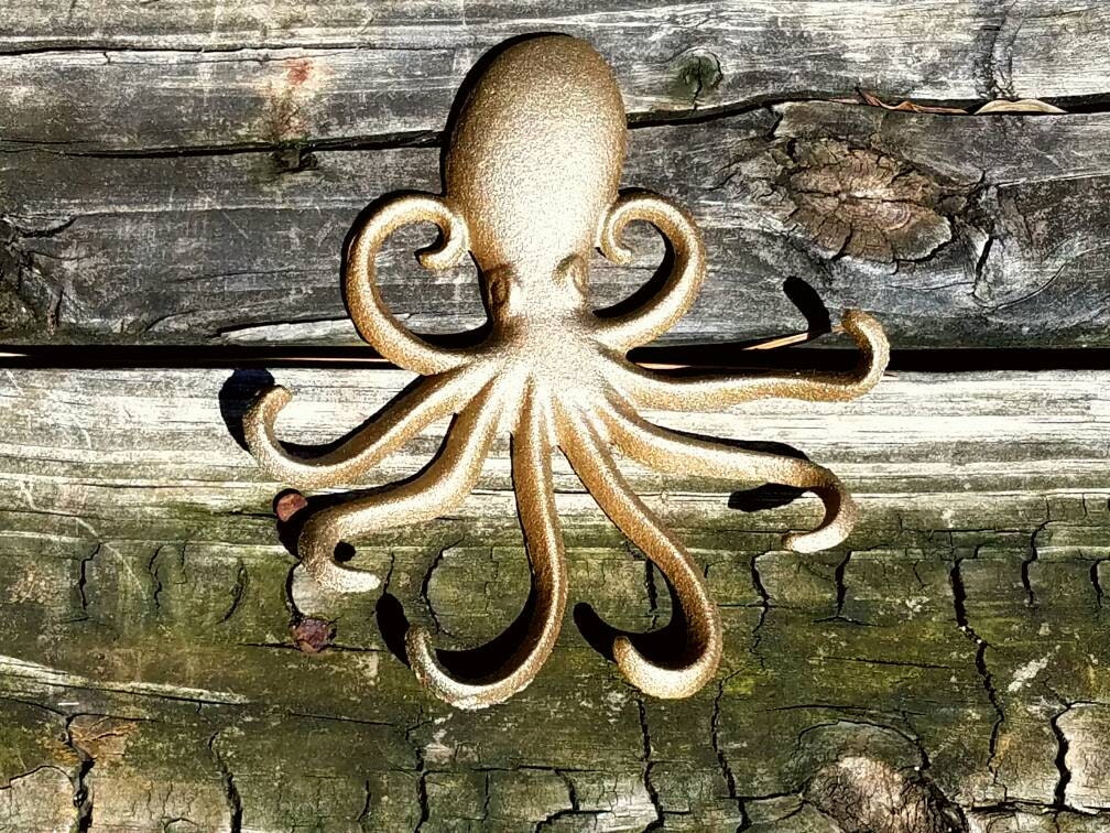 Sumnacon Decorative Cast Iron Octopus 6 Tentacles Wall Hook - Wall Mounted  Keys Hook Coat Rack Towels Holder Copper