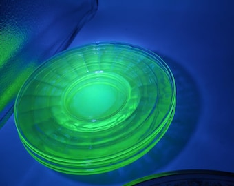 ONE 6" dessert bread plate optic block style Uranium Vaseline Depression Glass Plates anchor Hocking