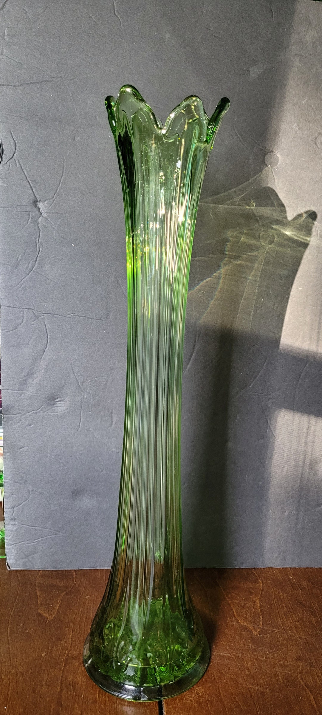 Mcm Swung Vase Green Glass Depression Glass 16 Etsy