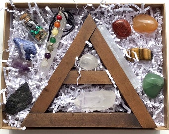 Crystal Collection Triangle Wood Shelf / Chakra Tumbled Pocket Healing Selenite crystal Stone Set / Reclaimed Wood Triangle Pyramid Shelf