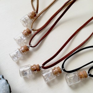 Colar de garrafa de vidro com diamante Herkimer / Colar com pingente de diamante Herkimer