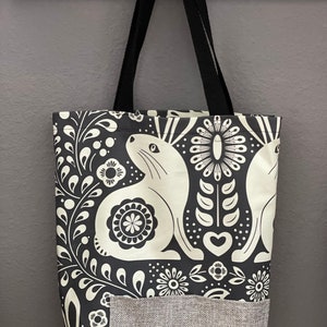 Tote with Double Pocket Rabbit image 3