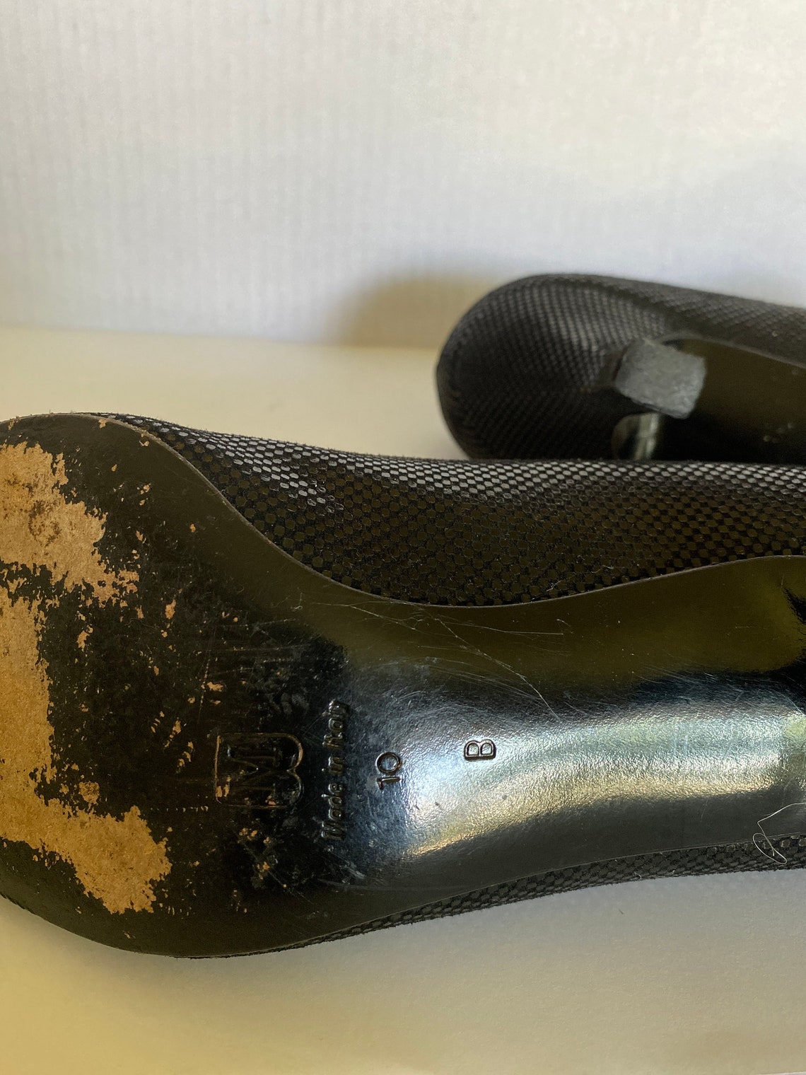 Vintage Red Bruno Magli Heels with Black Bow Size 38 office chic.