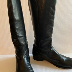 Womens FRYE Boots, sz 7.5 B 77167 9 400I H 09