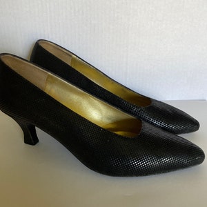 Womens Bruno Magli heels