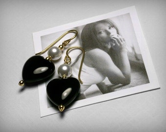 Genuine Black Onyx Earrings & Faux Pearls, 14K Yellow Gold Filled, Black and White Earring, Dangle, Black Heart Earrings, Onyx Earrings