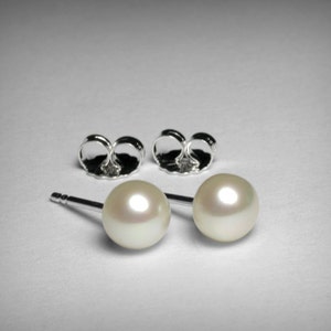 Freshwater Pearl Earrings, Sterling Silver Pearl Stud Earrings, Genuine Natural Cultured Freshwater 8mm Button Pearl, Wedding Bridal Jewelry