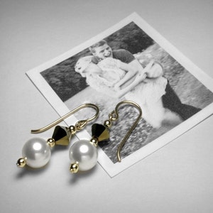 Pearl Earrings & Metallic Gold Crystal Earrings, 14K Yellow Gold Filled, Pearl Dangle Earrings, Wedding Jewelry, Pearl Drop Earrings, Bridal
