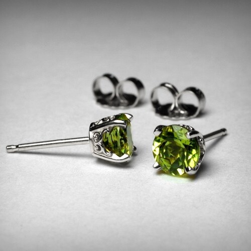 14K Genuine Peridot Earrings Studs Genuine AAA Peridot Stud Etsy
