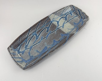 Creamy Platter with Blue Glazes