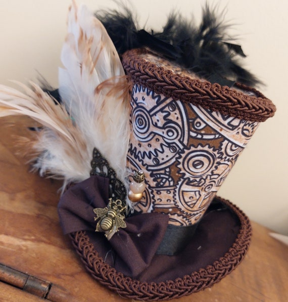 El tocado de plumas indio – Sombrereros Locos