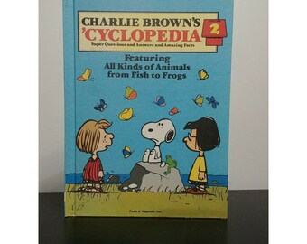 Peanuts - Charlie Brown's 'Cyclopedia #2 1980 Print Children's Book Encyclopedia