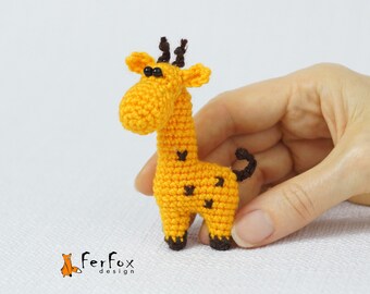 Giraffe brooch pin, African animal lapel pin, Funny accessory, Cute kids jewelry