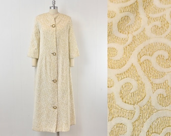 1960s Elizabeth Arden White Velvet Gold Metallic Embroidered Bridal Wedding Coat Jacket Dress