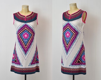 1970s/1980s Alfred Shaheen Colorful Shift Dress
