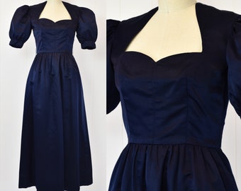 1970s Oscar de La Renta Navy Blue Sweetheart Dress