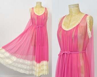 1960s Sheer Pink Lace Miss Elaine Boudoir Nightgown Lingerie