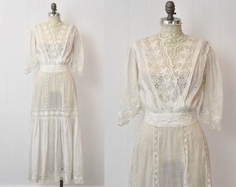Antique 1800s/1900s White Cotton Lace Floral Lawn Dress