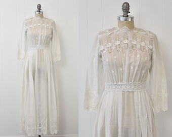 Antique 1800s/1900s Victorian Edwardian White Cotton Lace Floral Lawn Maxi Dress Gown Gibson Girl