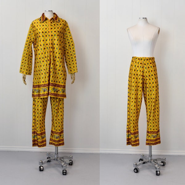 1960s/1970s Gold Purple Floral Rose Print Loll Ease Loungewear Blouse & Pants Two Piece Set