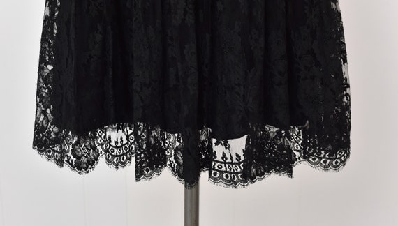 1950s Black Chantilly Lace Floral Goth Pinup Part… - image 4