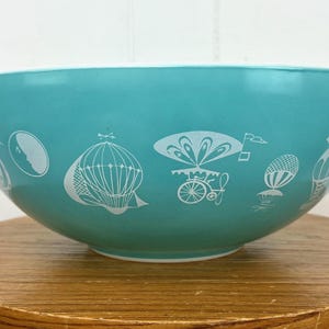 RARE 1958 Pyrex Hot Air Balloon Promotional Pattern Turquoise Blue White Cinderella Bowl
