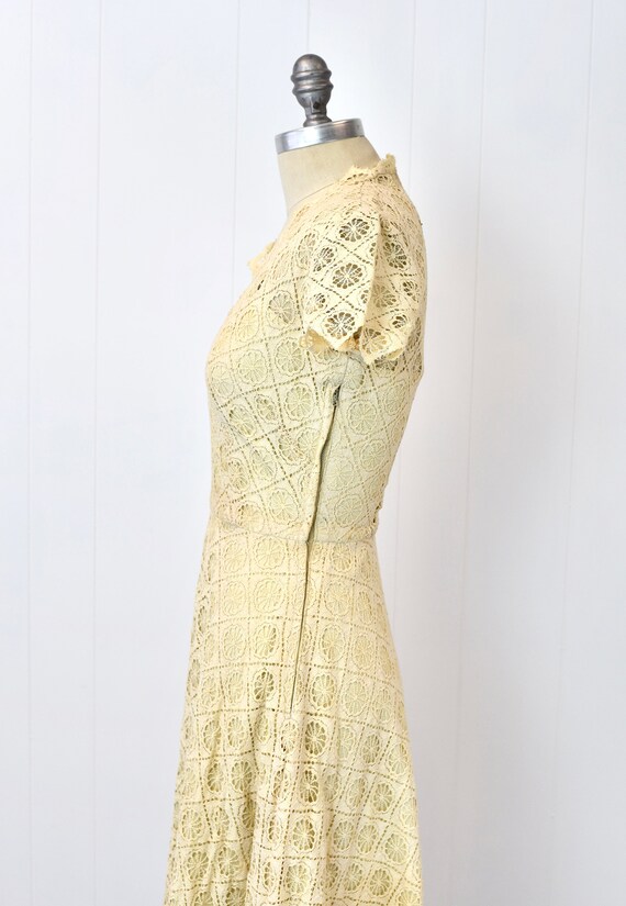 1940s/1950s Spiderweb Lace Cream Ivory Day Dress … - image 5