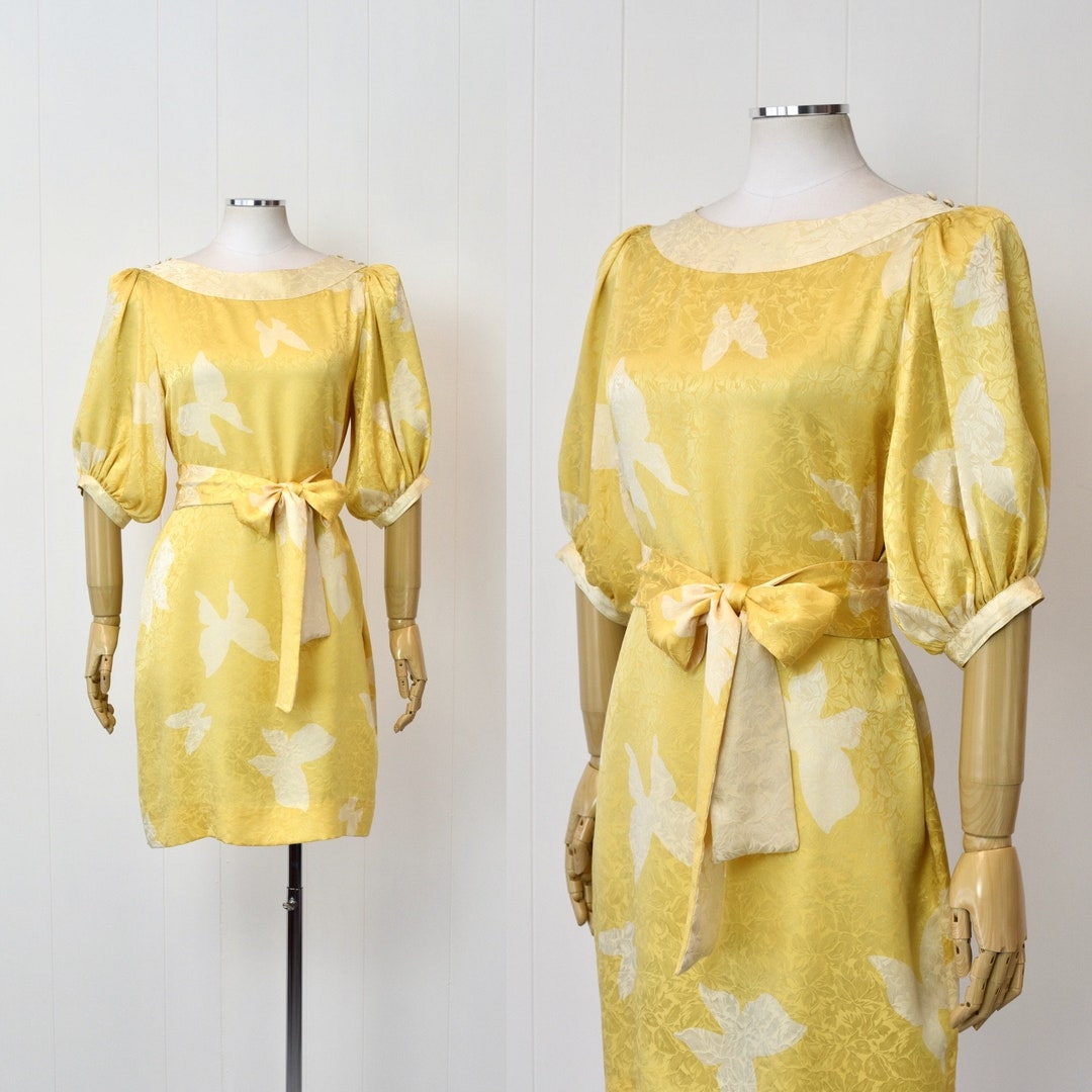1980s/1990s Flora Kung Yellow Silk Butterfly Floral Botanical