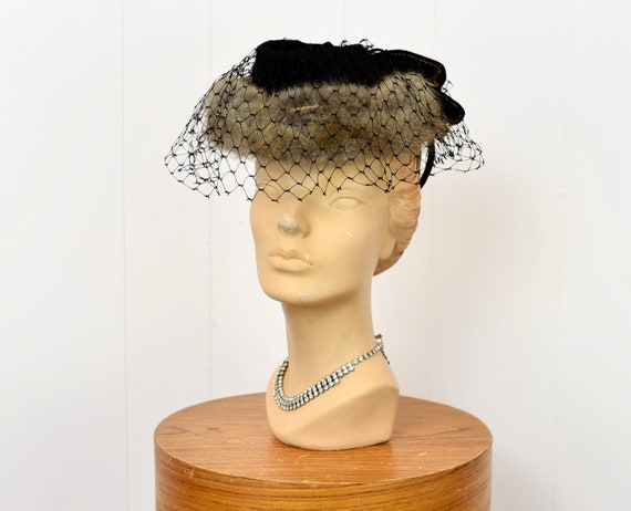 1940s Black Veiled Fur Sequin Bow Top Hat Fascina… - image 1