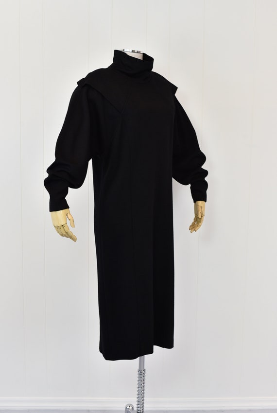 1980s Escada Black Dress - image 4