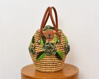 1960s Straw Rattan Beehive Green Floral Tiki Mid Century Basket Purse Handbag