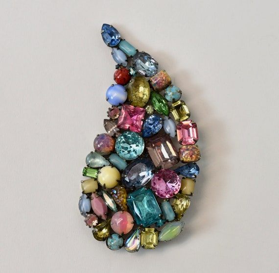 1970s Kenneth Jay Lane Large Multicolored Rhinest… - image 2