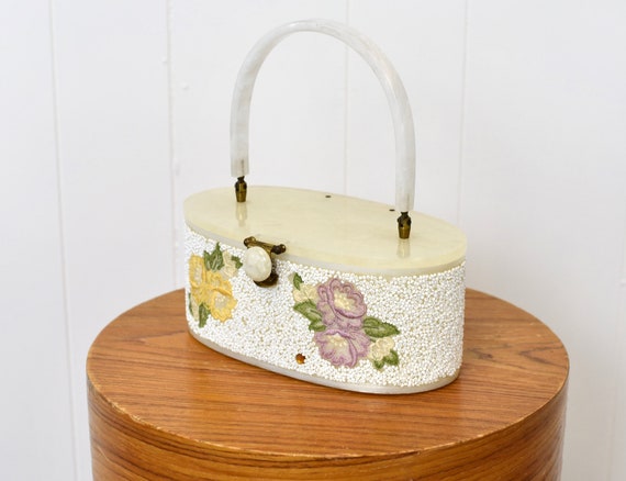 1950s Lucite Beaded Floral Box Purse Handbag - image 4