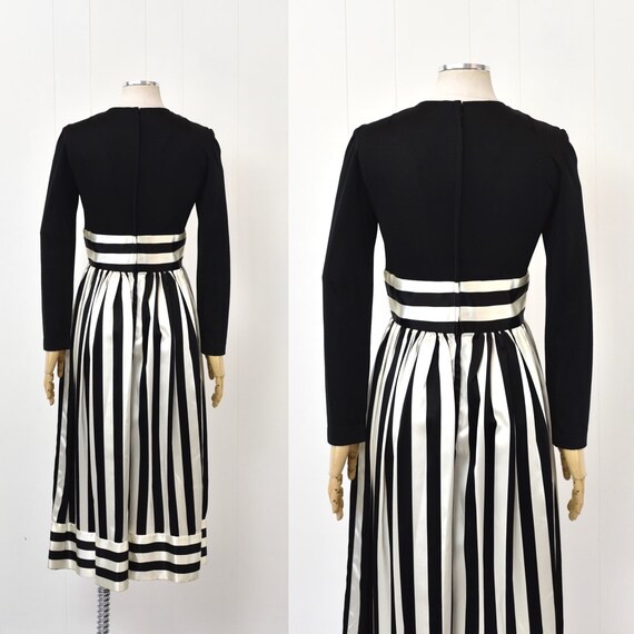 1970s Victor Costa Black White Striped Print Roma… - image 5