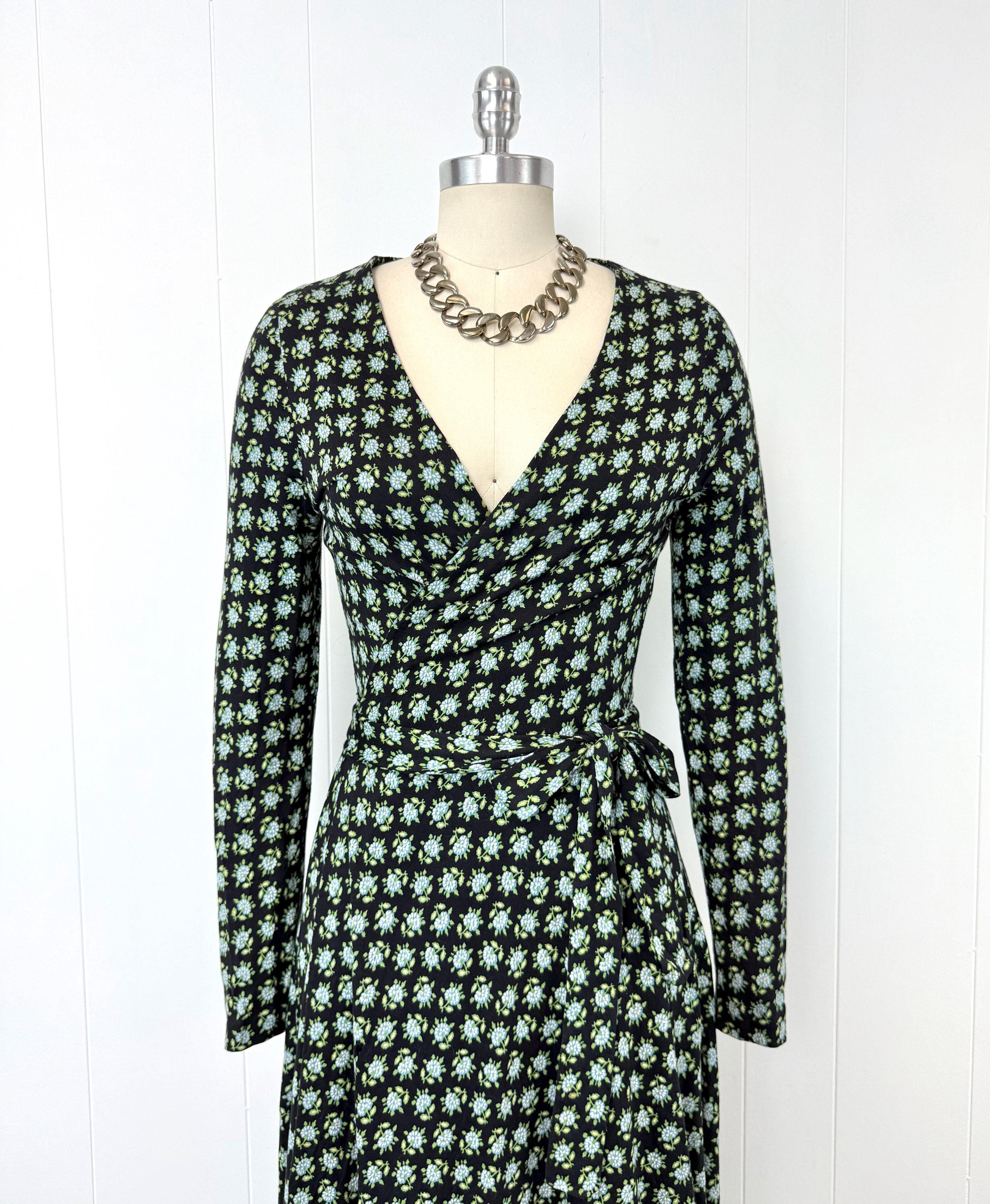 diane von furstenberg wrap dress 70s Musings from Marilyn  and the Iconic '70s Diane Von Furstenberg Wrap Dress