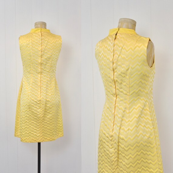 1960s Yellow Brocade Chevron Patterned Mod Dress … - image 7