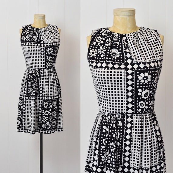 1970s Black & White Floral Checker Day Dress - image 1