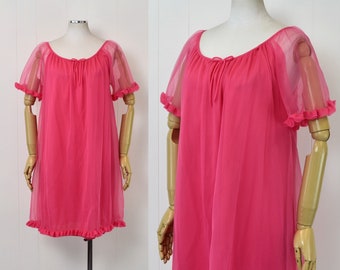 1960s/1970s Hot Shocking Schiaparelli Pink Nylon Sheer Ruffle Babydoll Nightgown Lingerie Boudoir