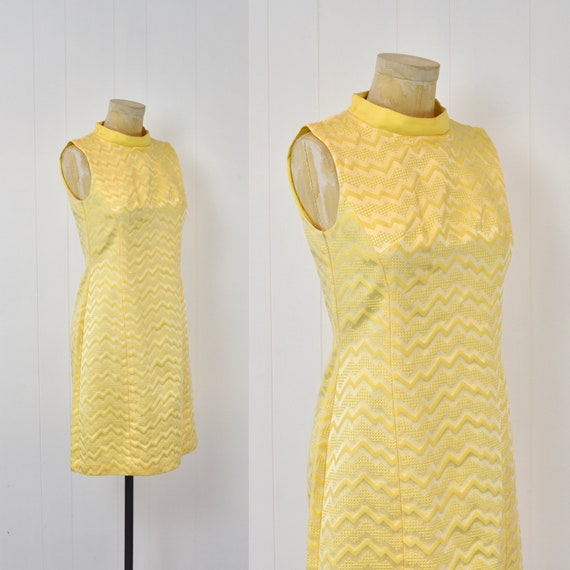 1960s Yellow Brocade Chevron Patterned Mod Dress … - image 6