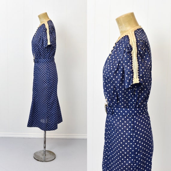 Early 1940s Polka Dot Blue Lace Dress with Belt - image 5