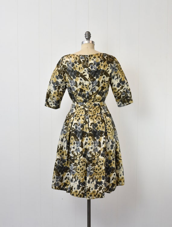 1950s Gold Floral Print Bubble Hem Party Cocktail… - image 5