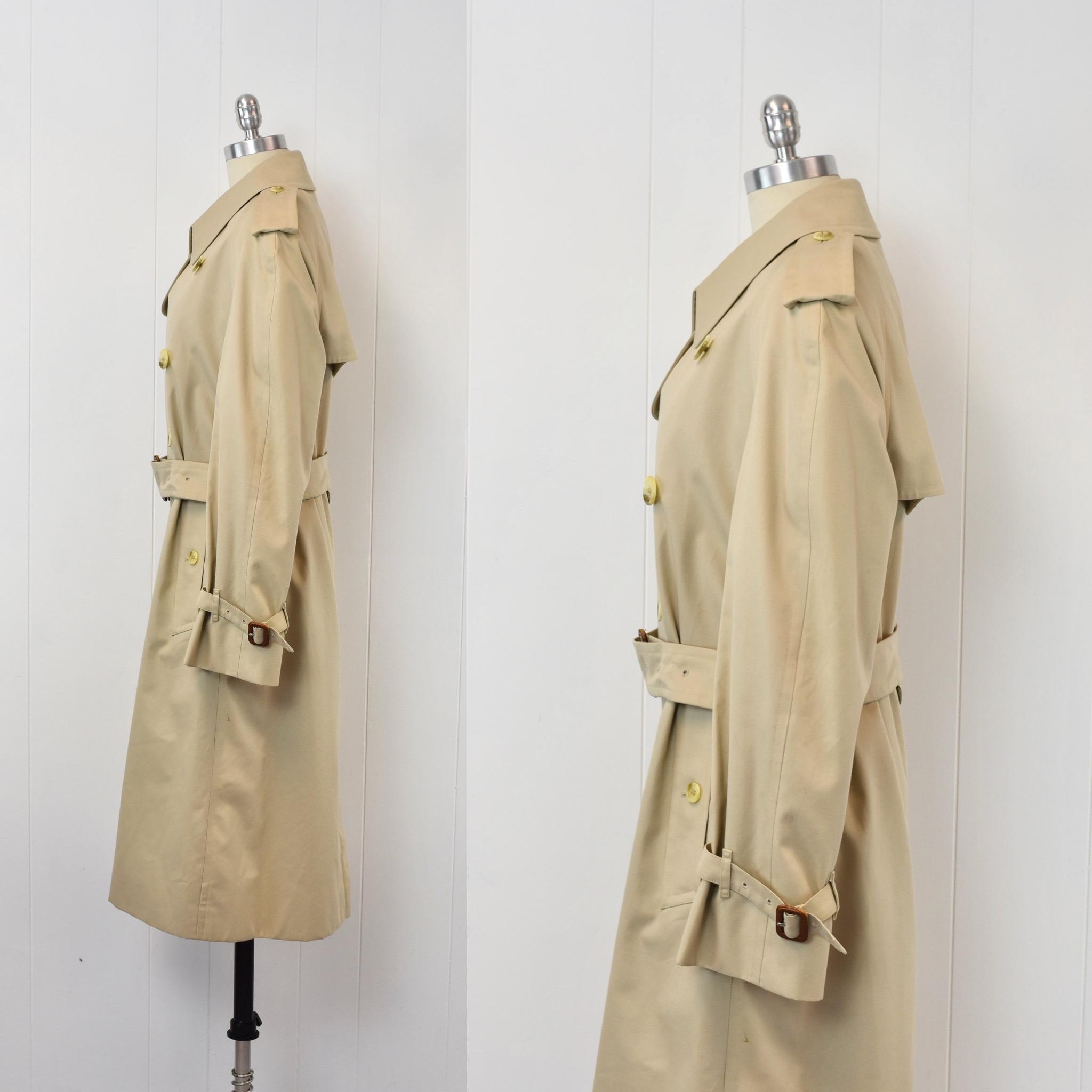 1980s Burberrys Classic Khaki Tan Trench Coat Jacket With