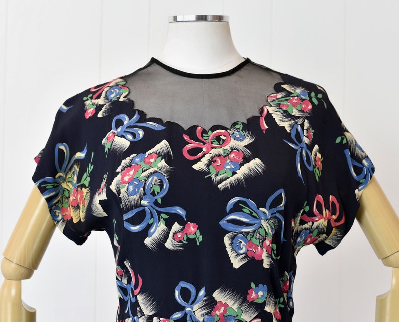 1940s Bow Novelty Print Illusion Neckline Blouse image 2