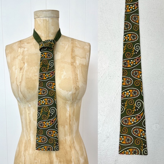 1960s Green Suede Paisley Floral Novelty Print Sq… - image 1