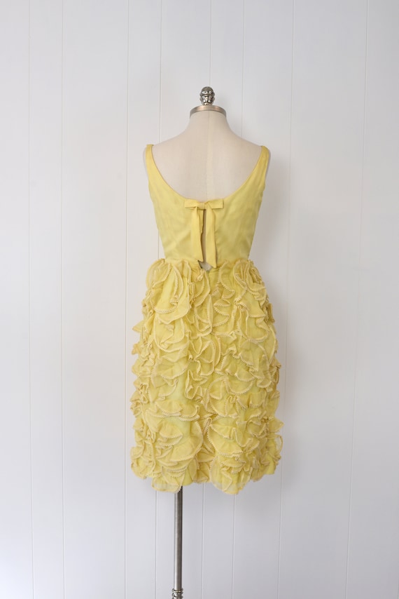 1950s Yellow Ruffle Party Dress - image 6