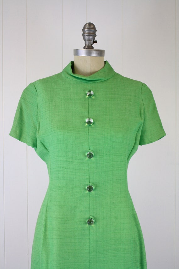 1960s Kelly Green Dress Large Faux Buttons Mod - image 5